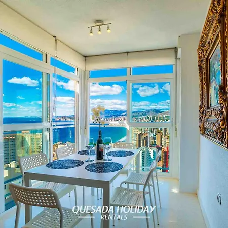 San Remo Sea Views Penthouse Apartment *